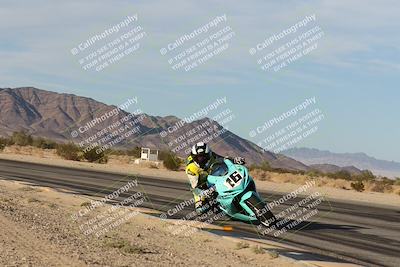 media/Nov-02-2025-CVMA (Sun) [[337aff29ab]]/Race 18-Supersport Middleweight/